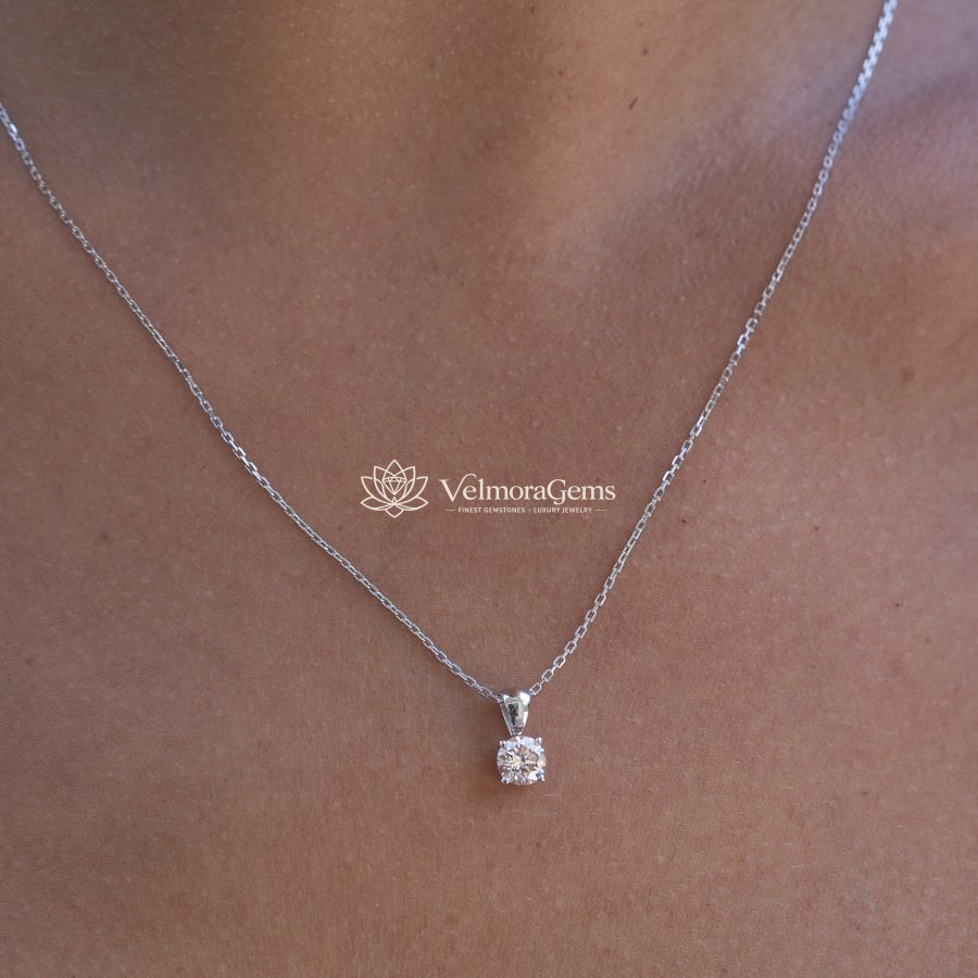 Fancy Vivid Pink Lab-Created Diamond Solitaire Pendant Necklace VS)