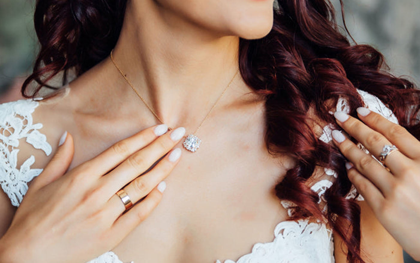 Minimal Jewelry, Maximum Elegance: The Beauty of Fine Diamond Accessories