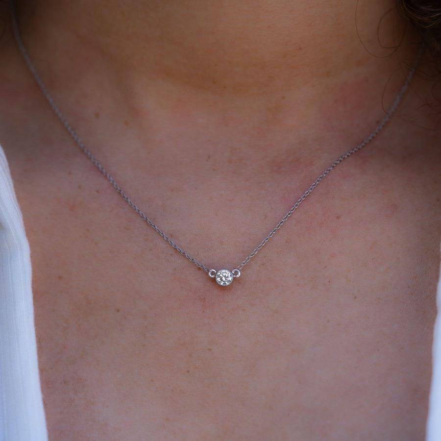 Natural Diamond Bezel Pendant Necklace F-G SI)