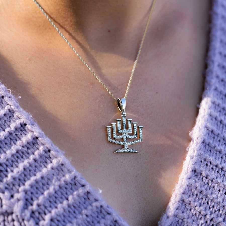 Natural Diamond Menorah Pendant Necklace F-G SI)
