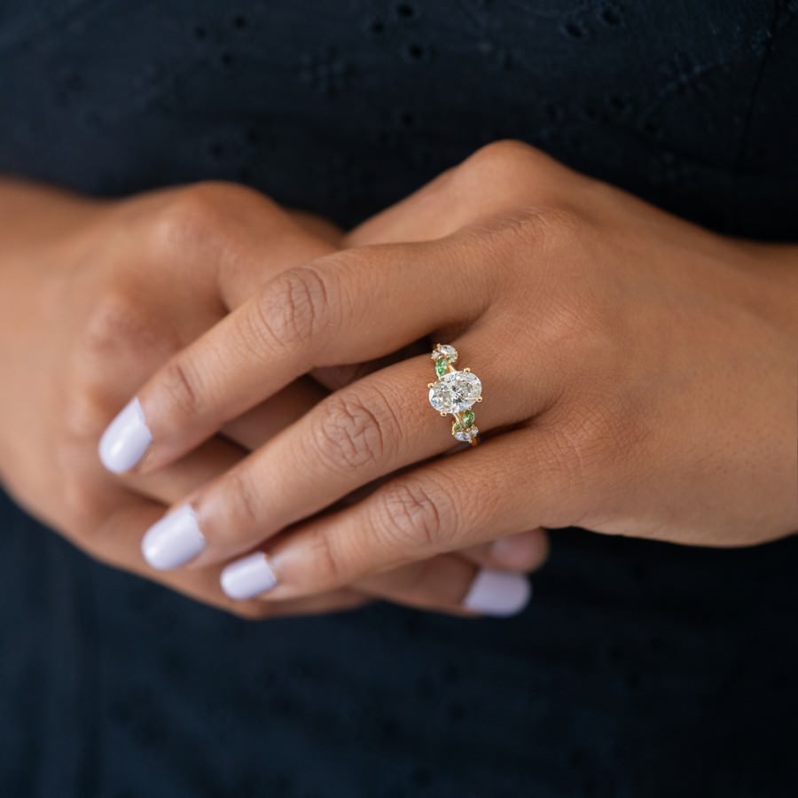 Oval Harmony Leaf Lab-Created Diamond Ring F VS)