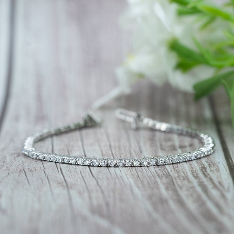 Natural Round Diamond 4-Prong Tennis Bracelet F-G SI)