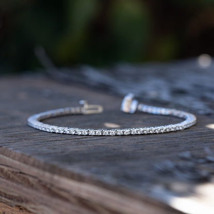 Natural Round Diamond 4-Prong Tennis Bracelet F-G SI)