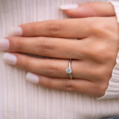 Natural Diamond Classic Solitaire Ring F-G SI)