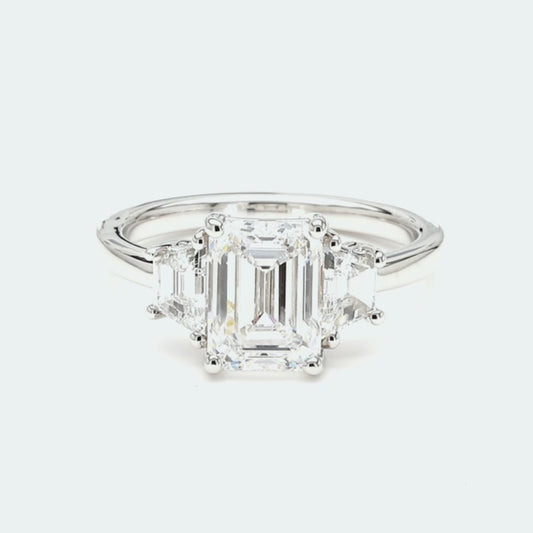 IGI Certified Lab-Created Diamond Emerald 3-Stone Ring F VS)