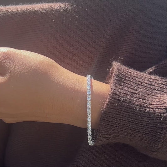 Lab-Created Diamond Oval Tennis Bracelet E-F VS)