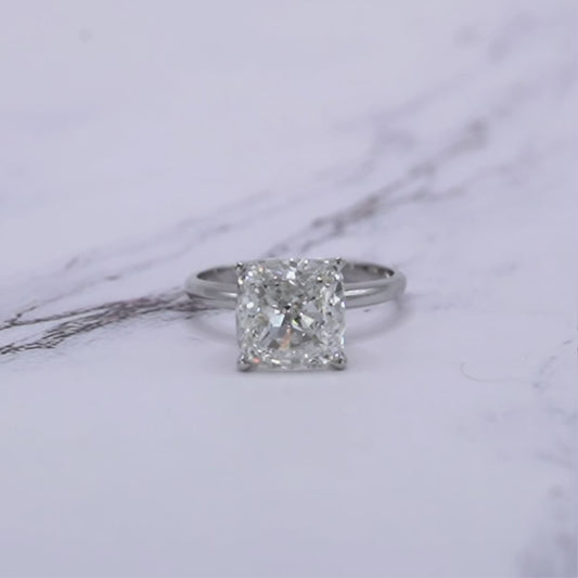 IGI Certified Cushion Lab-Created Diamond Classic Solitaire Ring F VS)