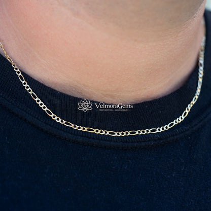 Featherlight Figaro Chain – 22 Inch