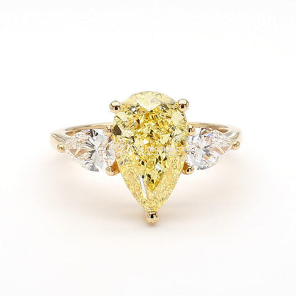 IGI Certified Pear Lab-Created Diamond 3-Stone Ring Yellow SI)