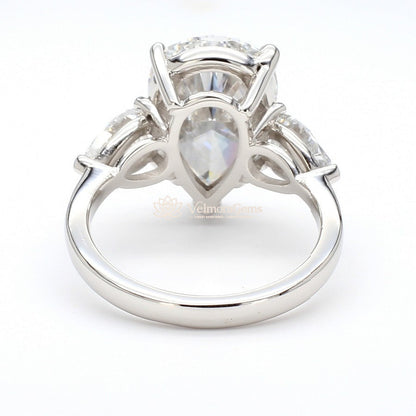 IGI Certified Pear Lab-Created Diamond 3-Stone Ring F VS)