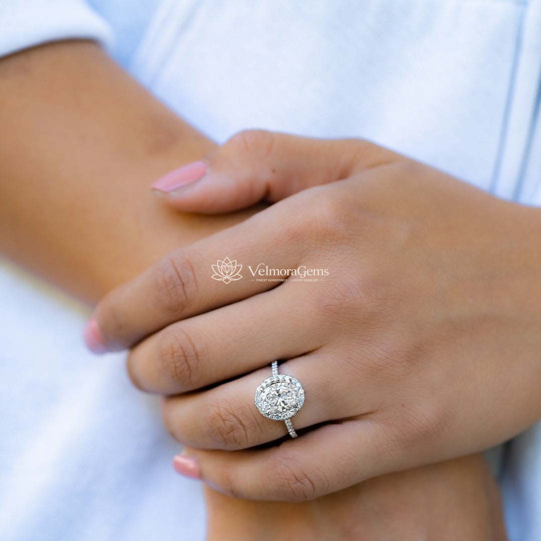 IGI Certified Lab-Created Diamond Oval Shape Halo Pave Ring F VS)