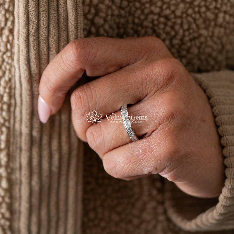 Lab-Created Emerald Bezel 7 Stone East-West Ring E-F VS)