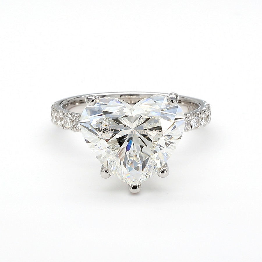 14K White Gold Heart Pave Ring