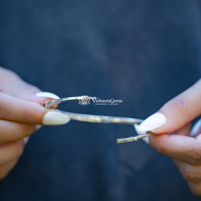Lab-Created Halfway Flex Bangle F-G VS)