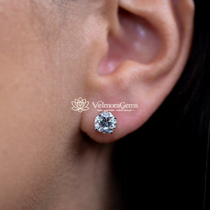 IGI Certified Round Lab-Created Diamond 4 Prong Basket Screw Back Stud Earring (2.00- D VVS1 ID-EX Cut)