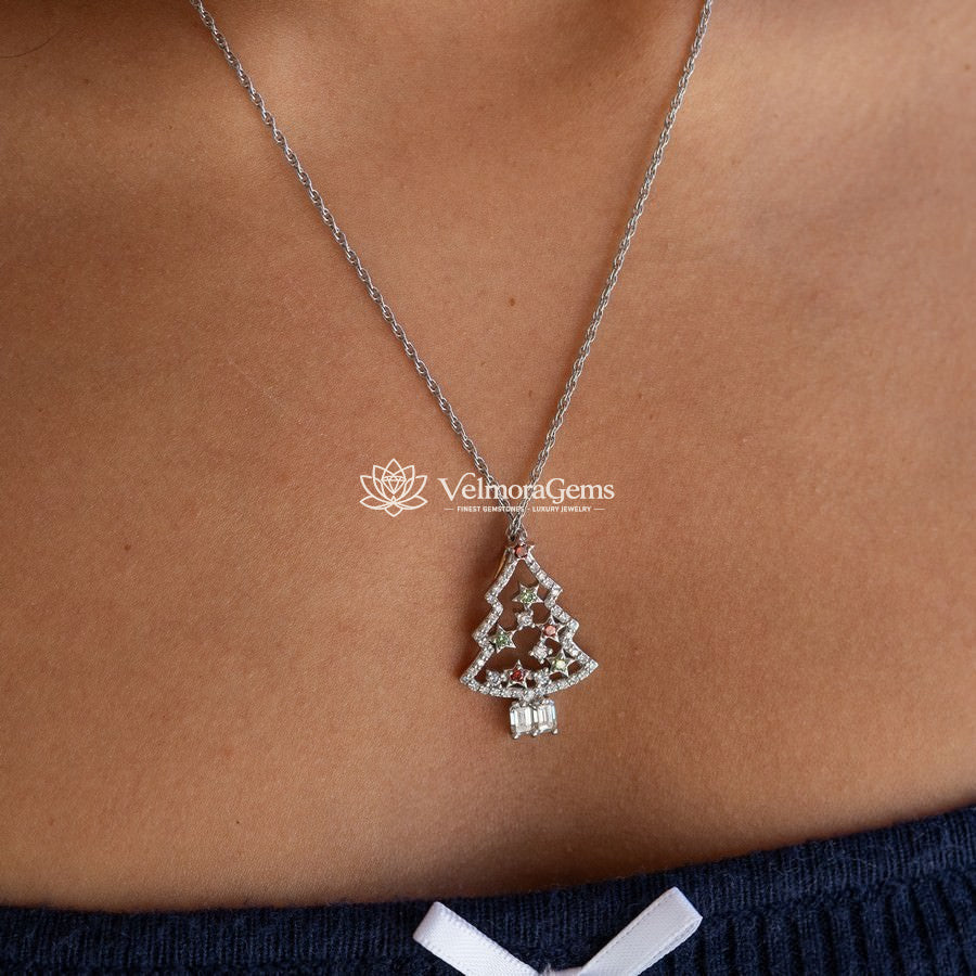 Lab-Created Red, Green, and White Diamond Christmas Tree Pendant Necklace VS)