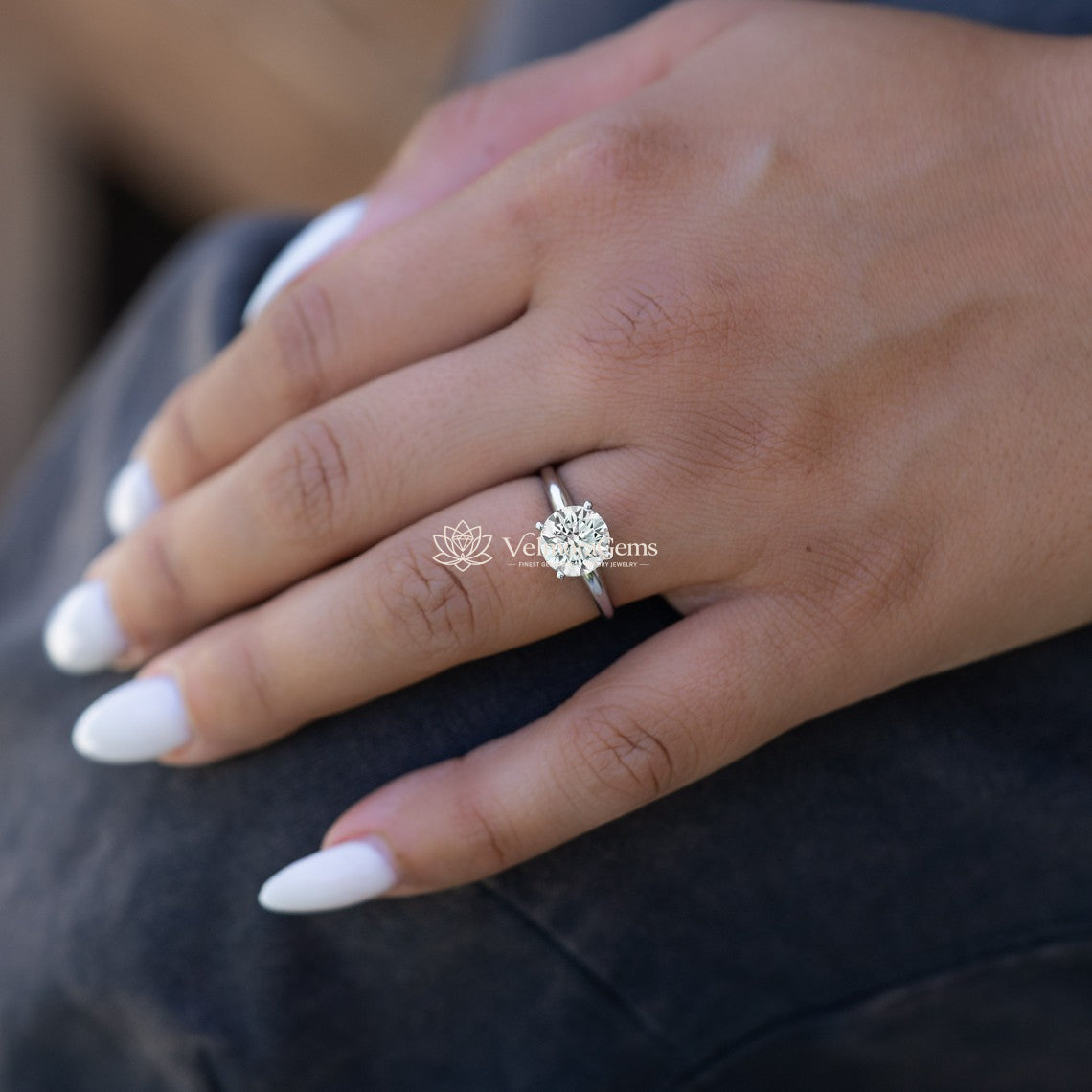 IGI Certified Lab-Grown Diamond Solitaire Engagement Ring (F VS)
