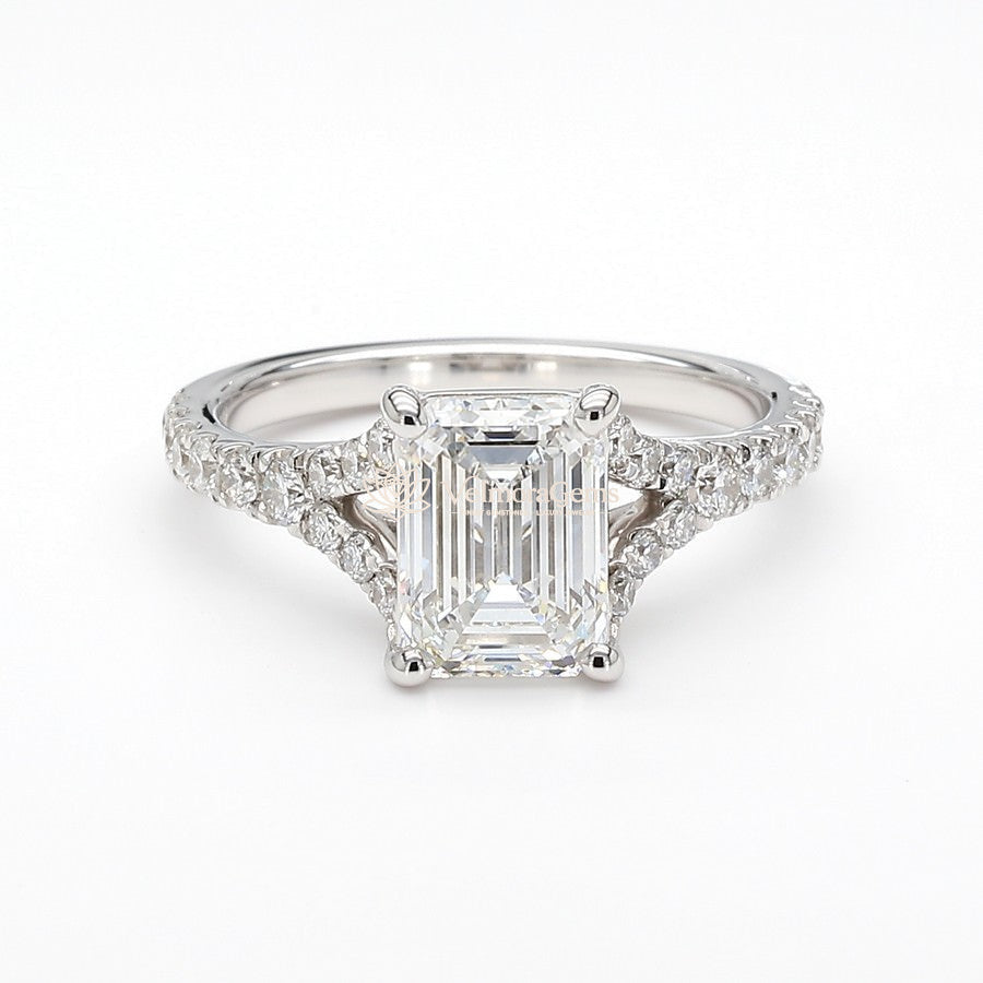 14K White Gold Emerald Split Pave Ring