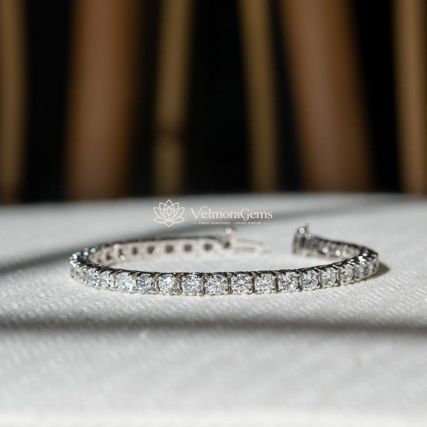 Lab-Created 4-Prong Round Diamond Tennis Bracelet F-G SI)