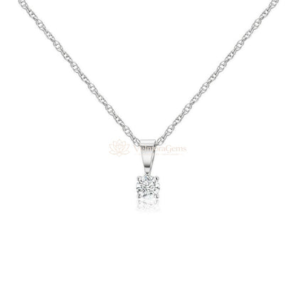 Petite Round Duo – Lab Diamond Matching Stud Earrings & Pendant (F-G SI)