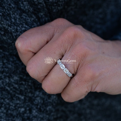 Lab-Created Emerald Bezel 7 Stone East-West Ring E-F VS)