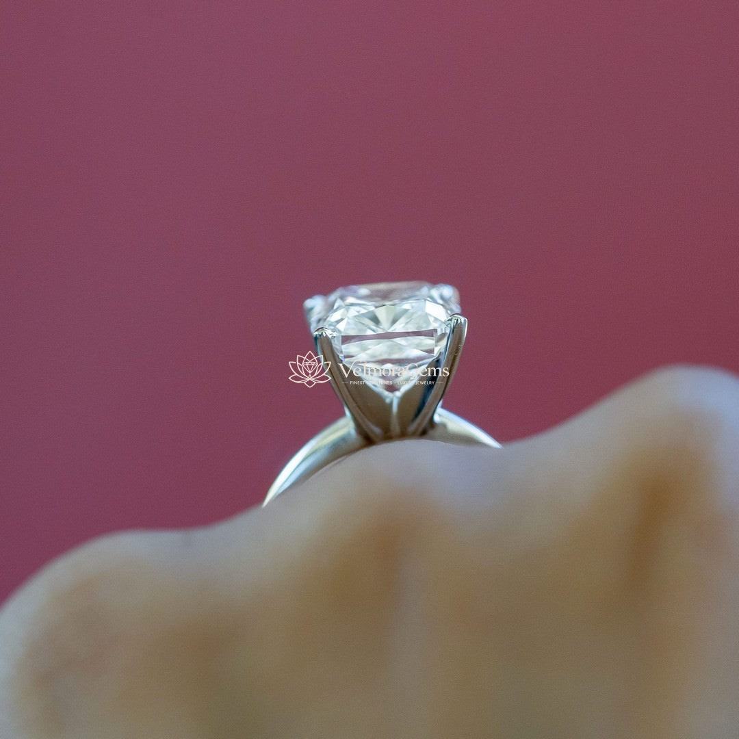 IGI Certified Cushion Lab-Created Diamond Classic Solitaire Ring F VS)