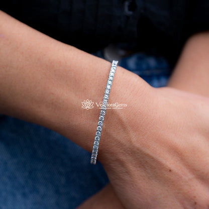 Lab-Created Fullway Flex Bangle F-G VS)