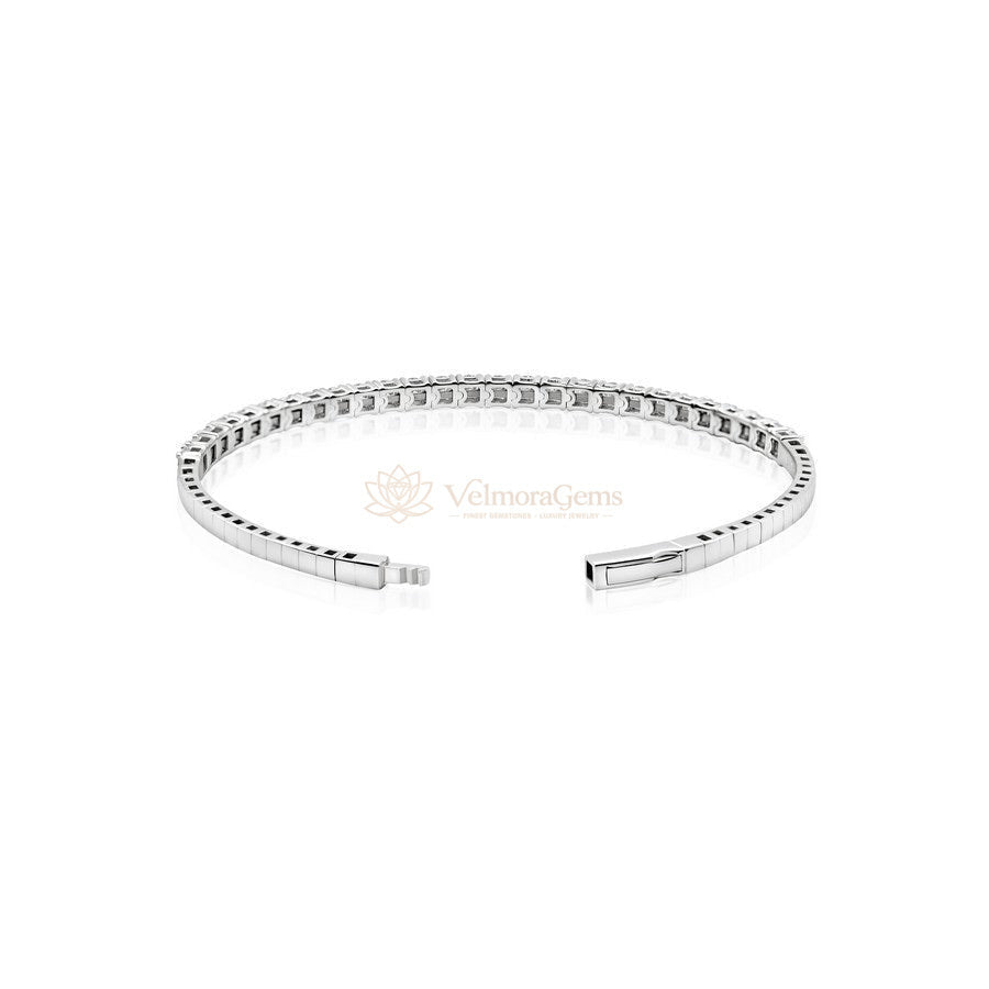 Lab-Created Diamond Halfway Flex Bangle F-G VS)