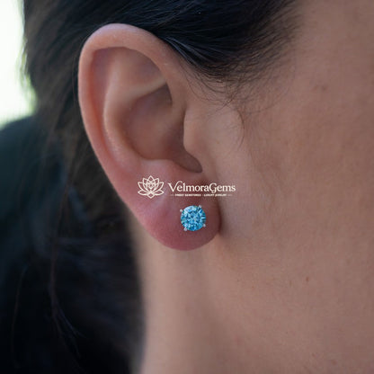 14K White Gold Fancy Vivid Blue Matching Stud Earrings