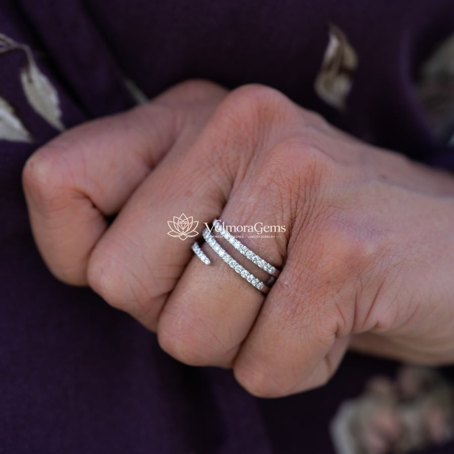 Lab-Created Diamond Spiral Ring F-G VS)