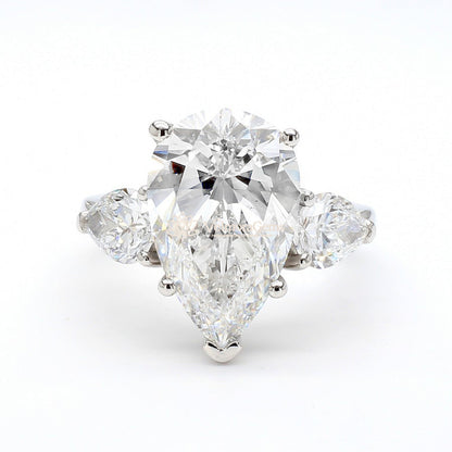 IGI Certified Pear Lab-Created Diamond 3-Stone Ring F VS)