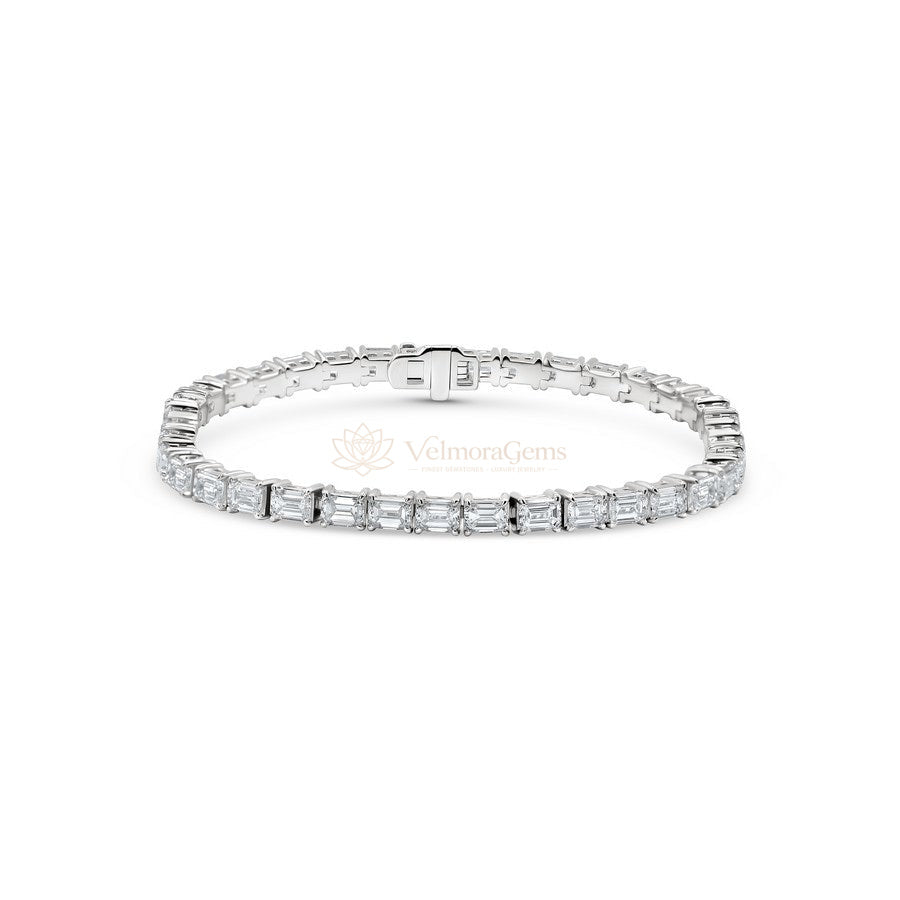 East-West Emerald Cut Diamond Tennis Bracelet E-F VS)