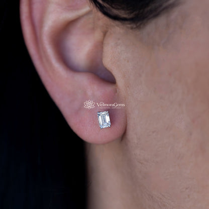 Emerald Lab-Created Diamond 4-Prong Pushback Stud Earrings F-G SI)