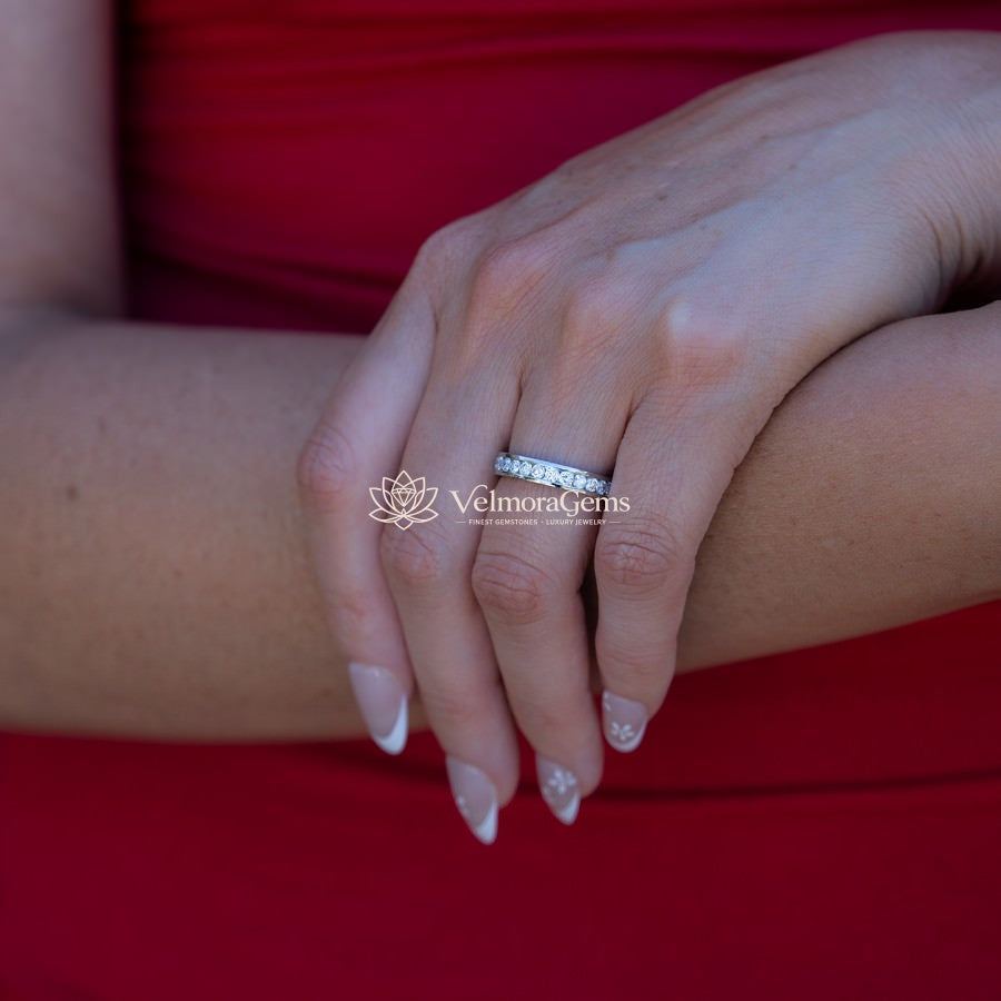 Lab-Created Diamond Eternal Channel Set Ring F-G VS)