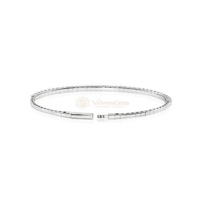 Lab-Created Diamond Halfway Flex Bangle E-F VS)