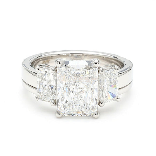 IGI Certified Lab-Created Radiant Cut Diamond 3-Stone Ring F VS)