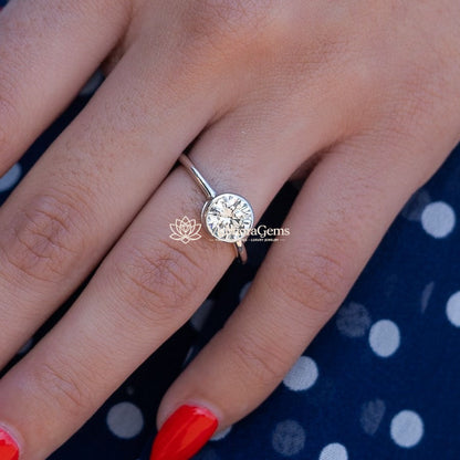 IGI Certified Lab-Created Diamond Bezel Ring F VS)