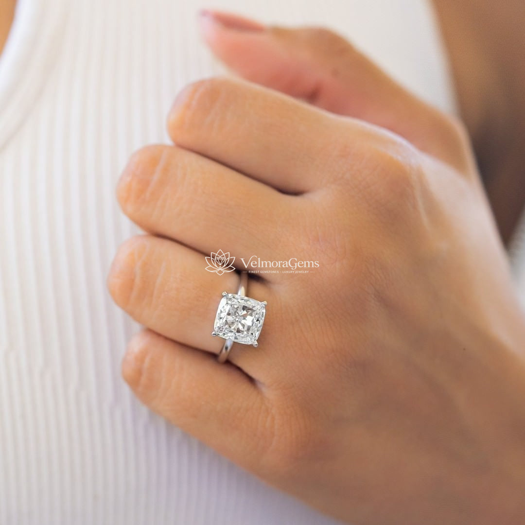 IGI Certified Cushion Lab-Created Diamond Classic Solitaire Ring F VS)